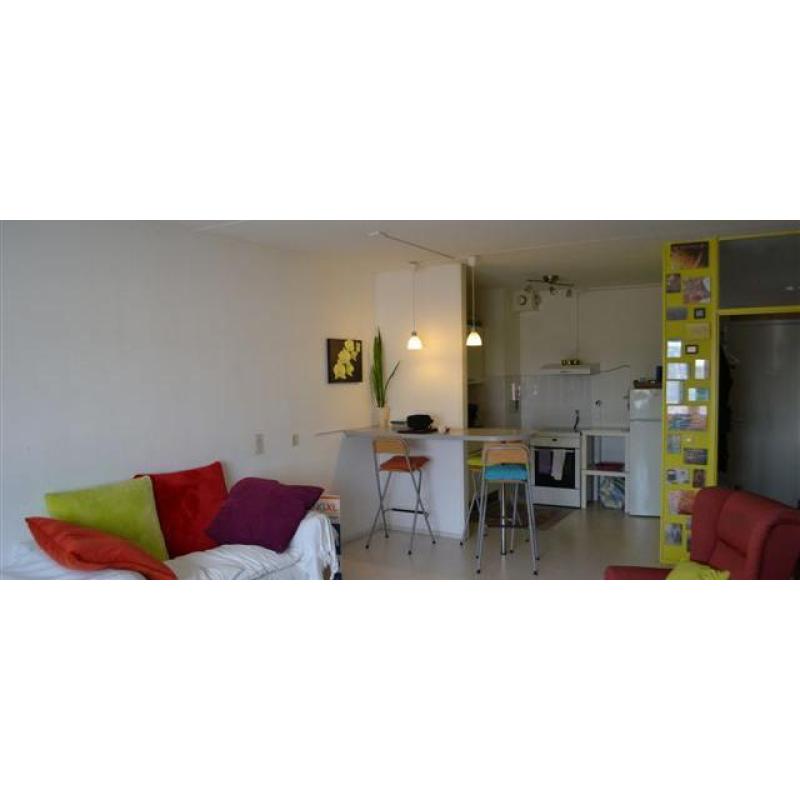 Leuk instapklaar 2-kamer appartement aan de voet van WoensXL